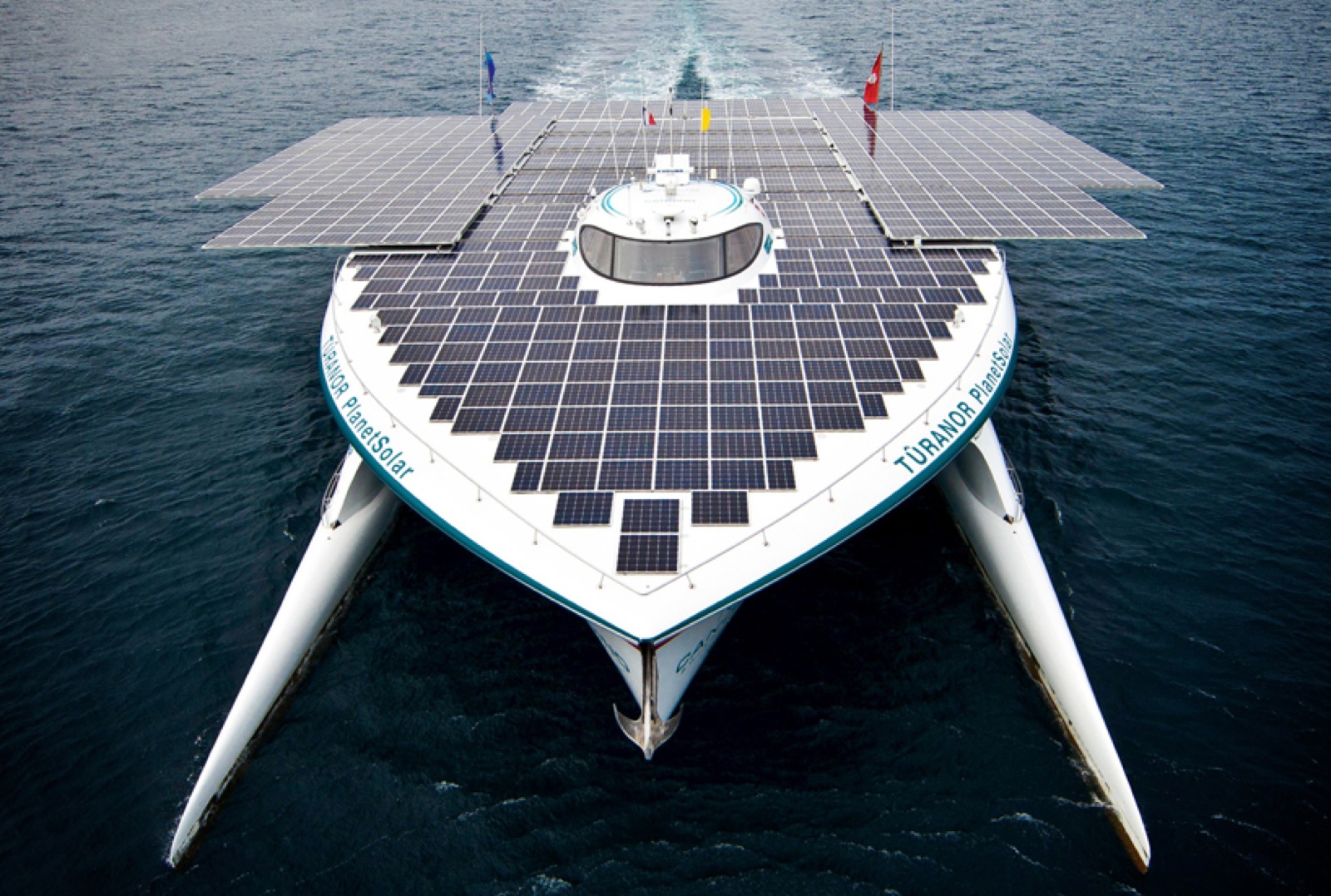 Arriva il fotovoltaico sulle imbarcazioni, a Monaco il confronto tra loro